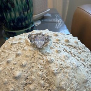 Elegant Silver Teardrop Ring